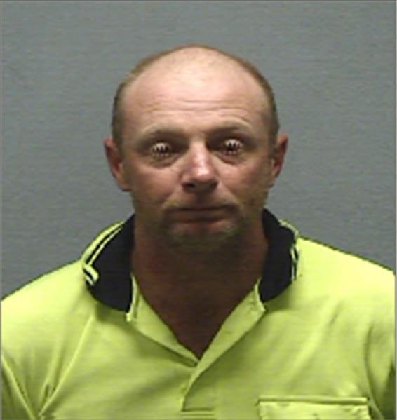 Wanted man could be hiding out in Port Kembla