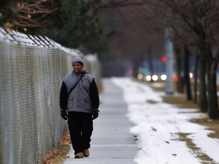 Total strangers donate tens of thousands to man who has to walk 21 miles to work