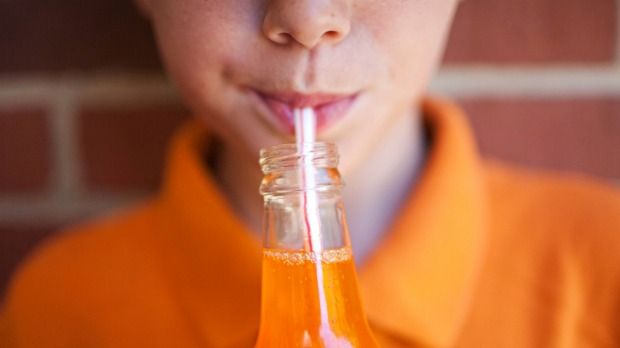 Obesity Policy Coalition warns lunch box fruit drinks have more sugar than Coca-Cola