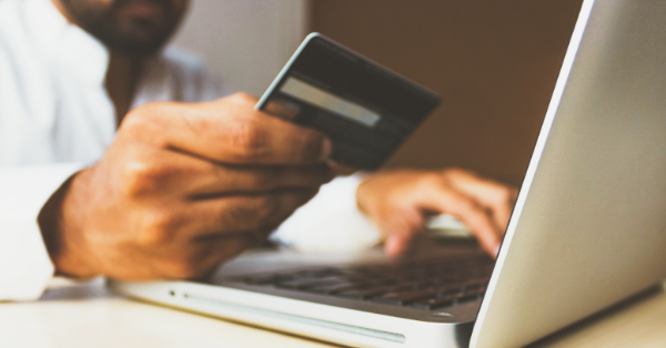Aussie online shoppers tend to spend more when drinking, also increase scam risk